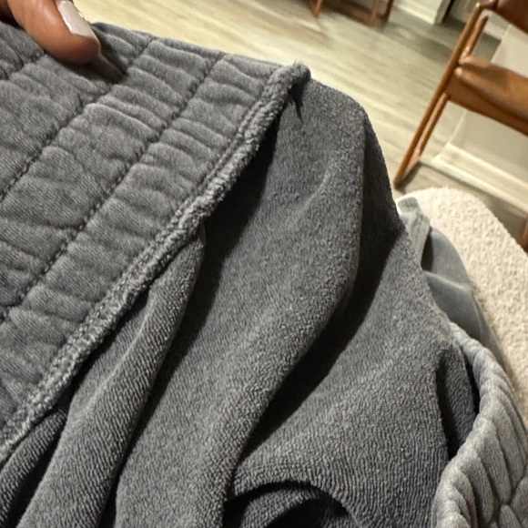 TALENTLESS bodies cropped hoodie in Gray Hoodie size small - Picture 10 of 10